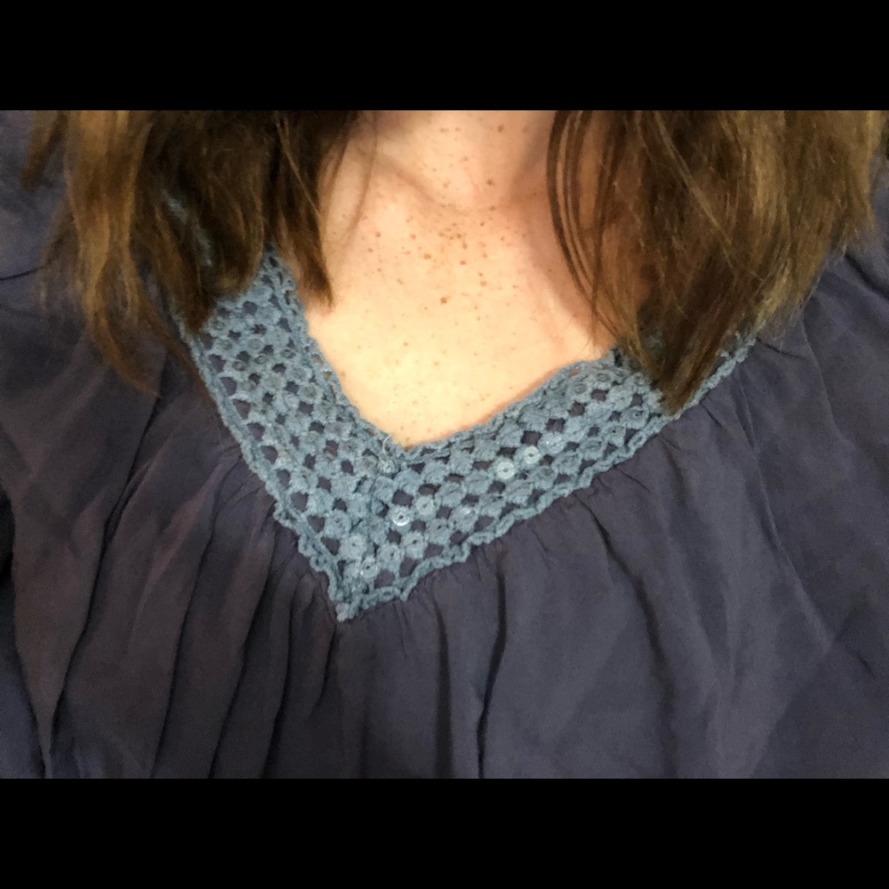 Decided blouse